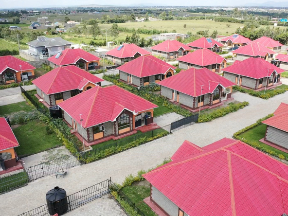 Land banking vs estate living